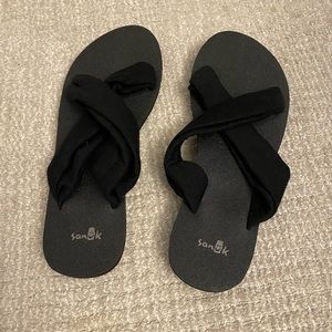 Sandals - Sanuk women’s size 7